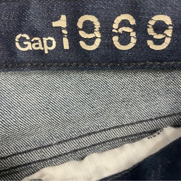Gap 1969 High Rise Skinny Dark Wash size 26R - Picture 7 of 11
